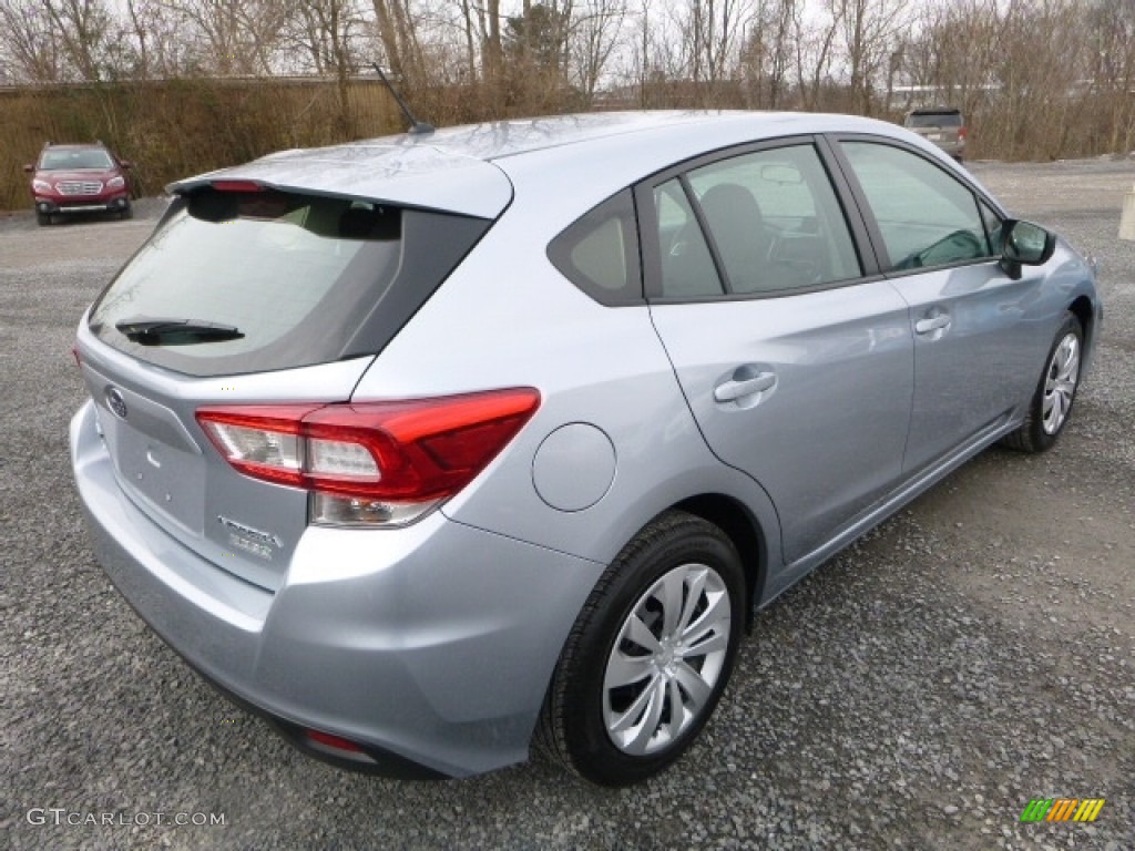 2017 Impreza 2.0i 5-Door - Ice Silver Metallic / Black photo #7