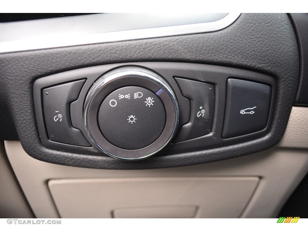 2017 Ford Edge Titanium Controls Photo #118491834