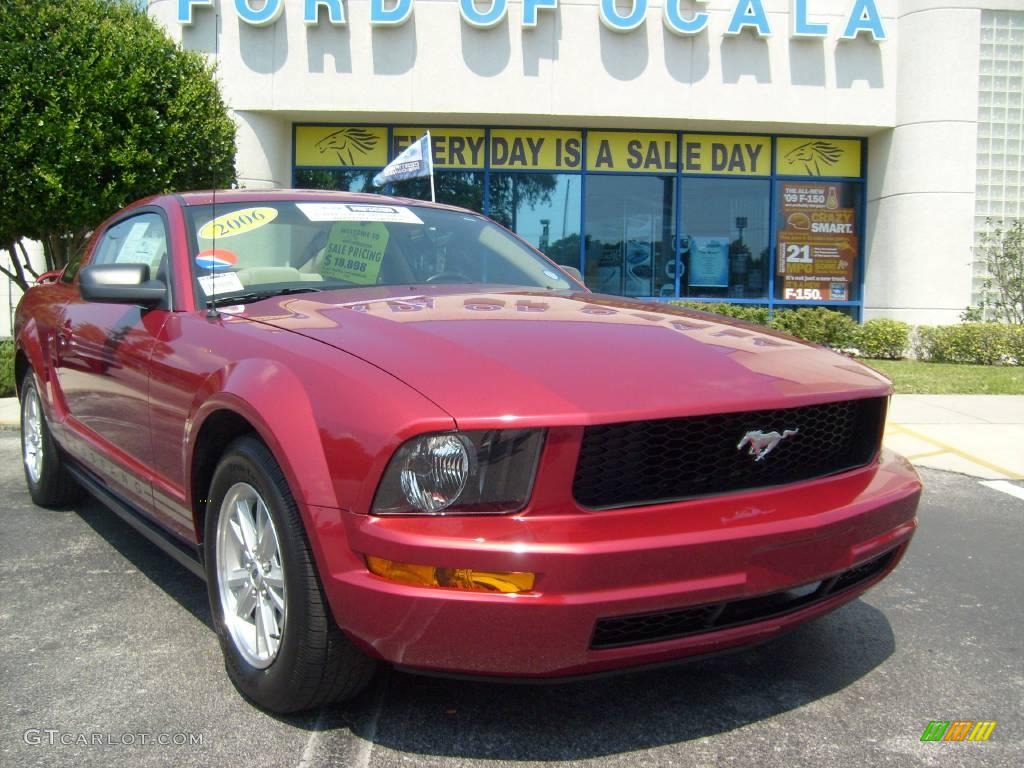 2006 Mustang V6 Deluxe Coupe - Redfire Metallic / Light Parchment photo #9
