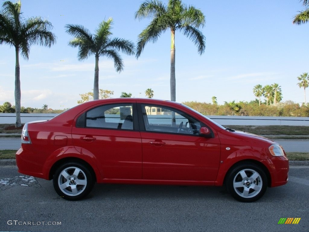 2007 Aveo LT Sedan - Victory Red / Charcoal Black photo #6