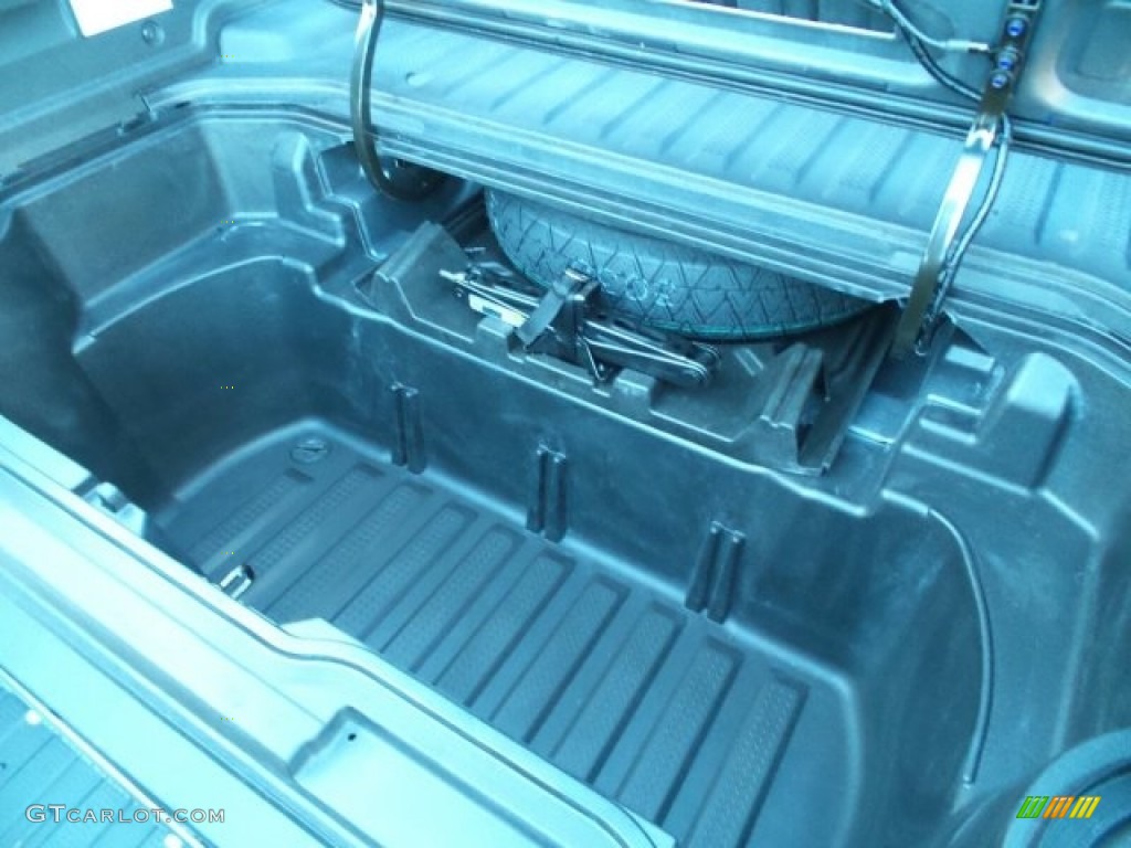 2017 Honda Ridgeline RTL-E AWD Black Edition Trunk Photo #118502019
