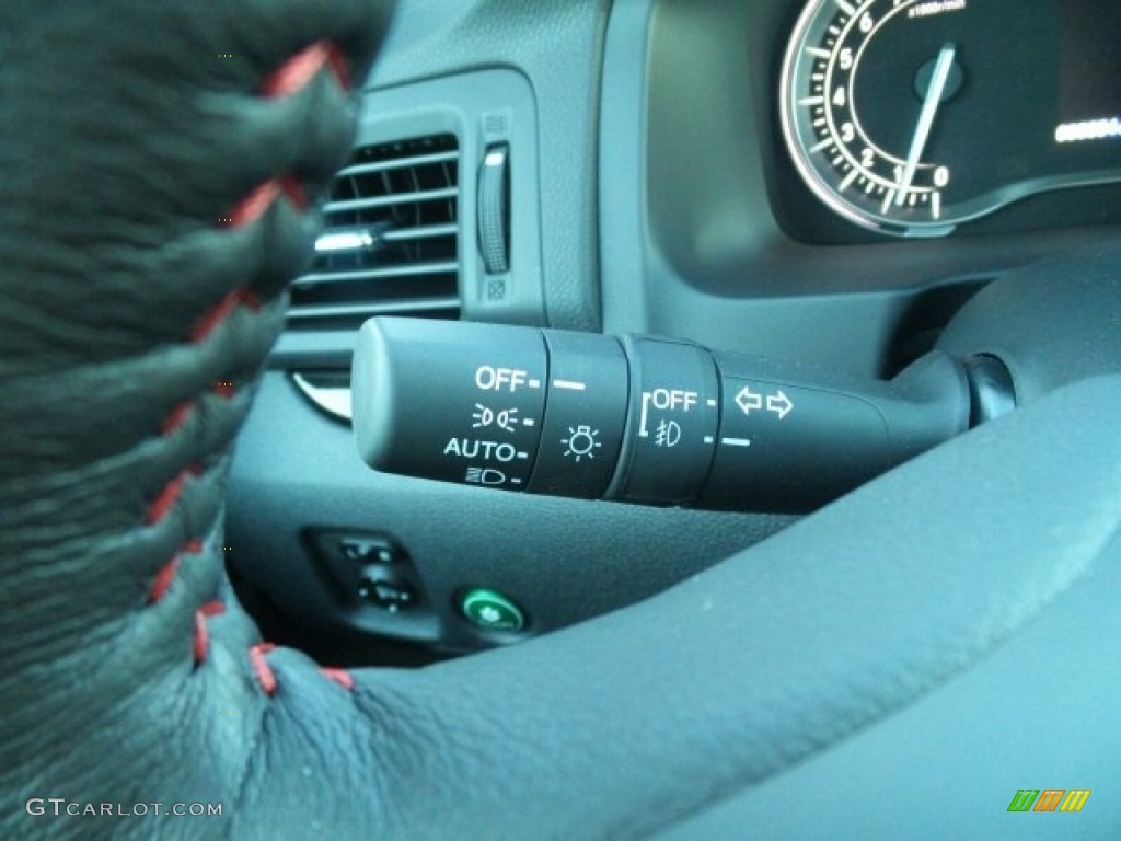 2017 Honda Ridgeline RTL-E AWD Black Edition Controls Photo #118502259