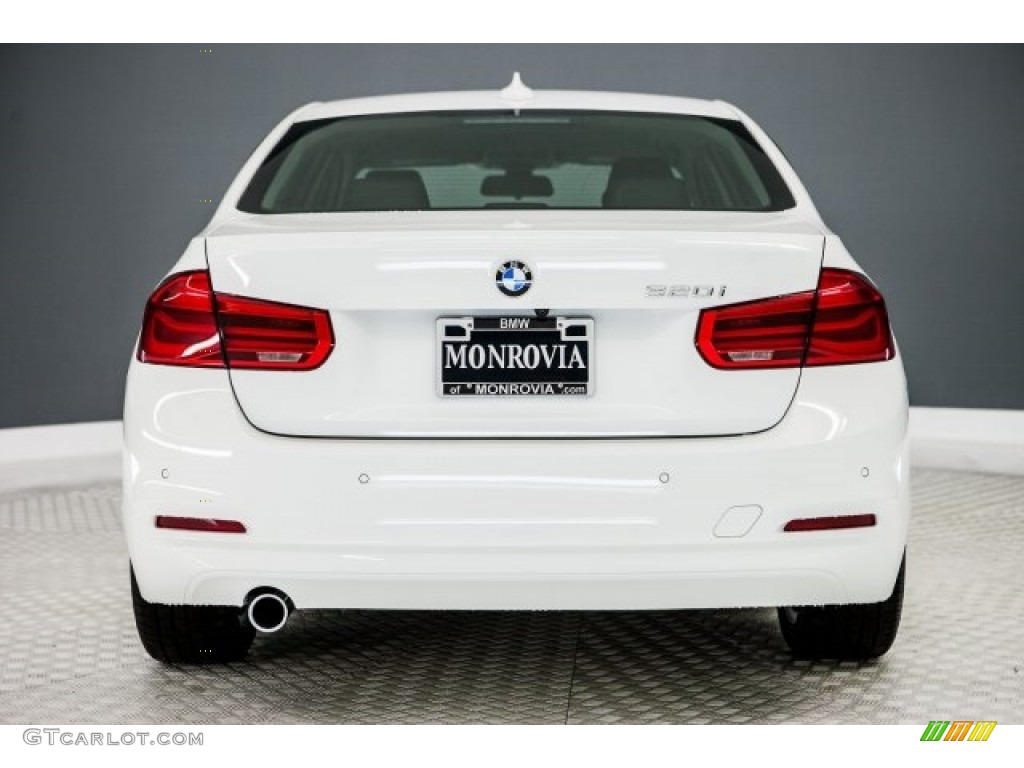 2017 3 Series 320i Sedan - Alpine White / Black photo #4