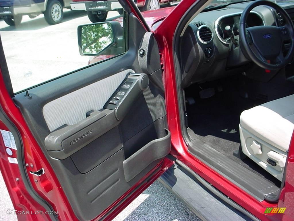 2008 Explorer XLT 4x4 - Redfire Metallic / Camel photo #10