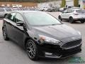 2017 Shadow Black Ford Focus SEL Hatch  photo #7