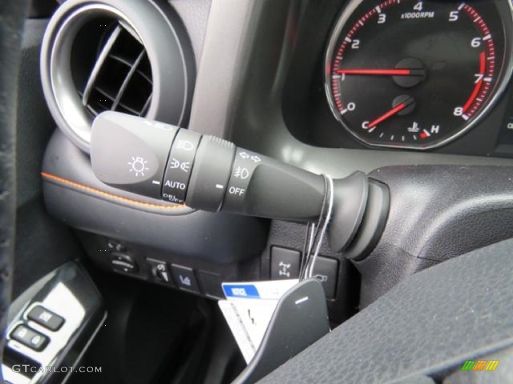 2017 Toyota RAV4 SE AWD Controls Photo #118514785