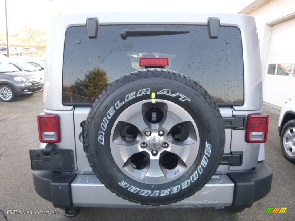 2017 Wrangler Unlimited Sahara 4x4 - Billet Silver Metallic / Black photo #6