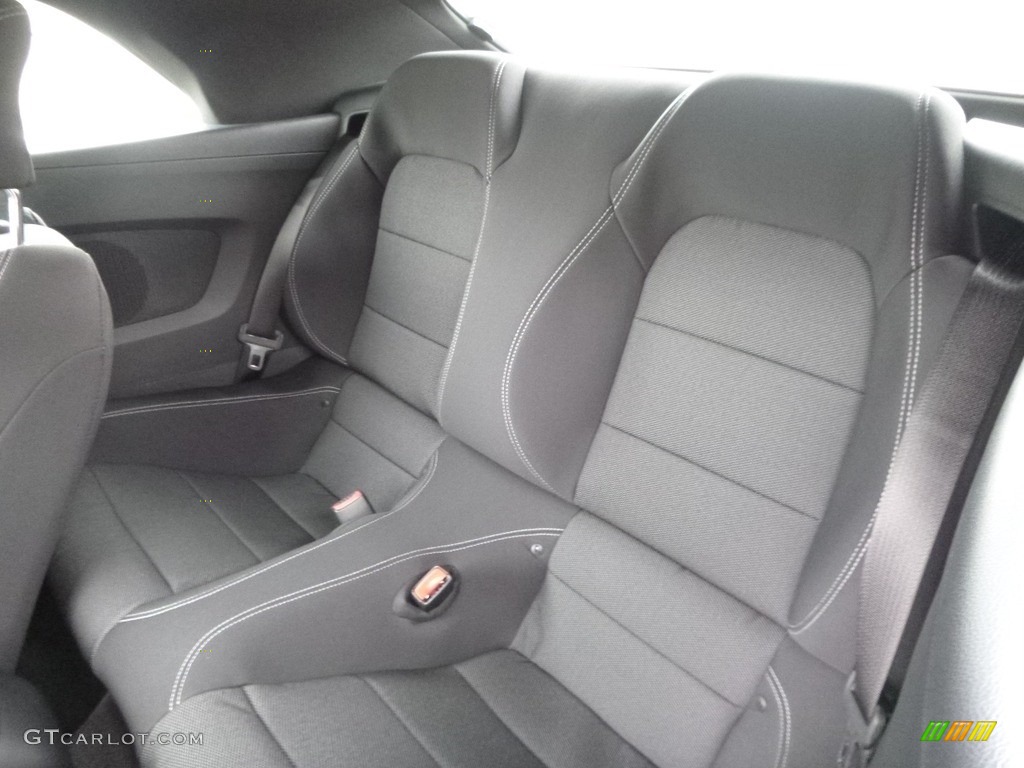2017 Ford Mustang V6 Convertible Rear Seat Photos