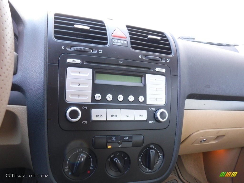 2008 Jetta S Sedan - Campanella White / Pure Beige photo #15