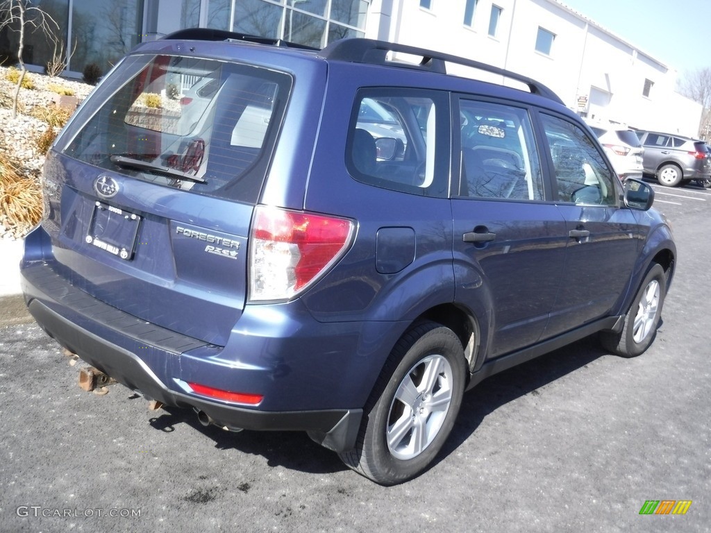 2011 Forester 2.5 X - Marine Blue Metallic / Black photo #10