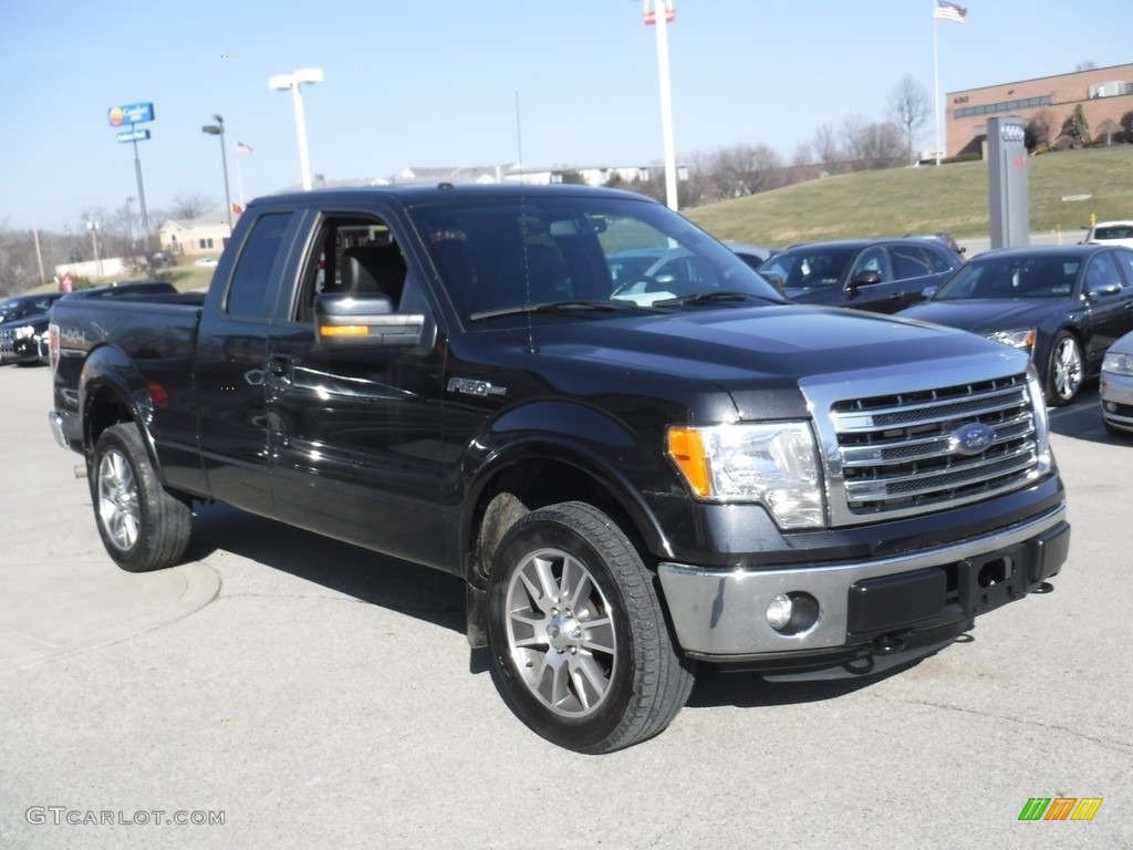 2014 F150 Lariat SuperCab 4x4 - Tuxedo Black / Black photo #8