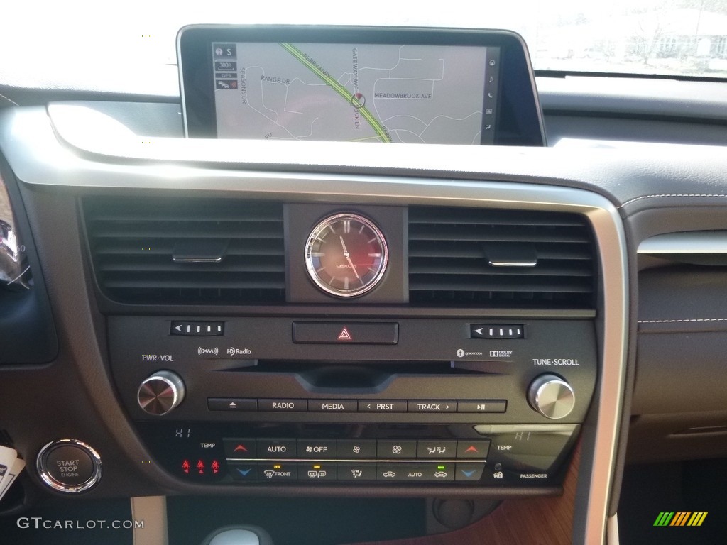 2017 Lexus RX 350 AWD Controls Photo #118534111