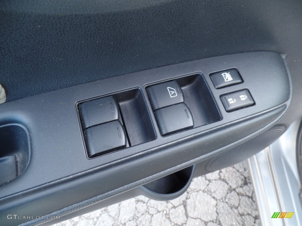 2014 Versa Note SV - Magnetic Gray / Wheat Stone photo #16