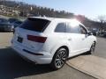 Glacier White Metallic - Q7 3.0T quattro Premium Plus Photo No. 12