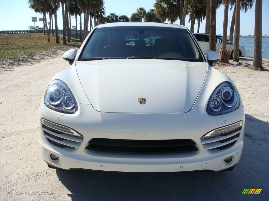 2011 Cayenne  - Sand White / Luxor Beige photo #2