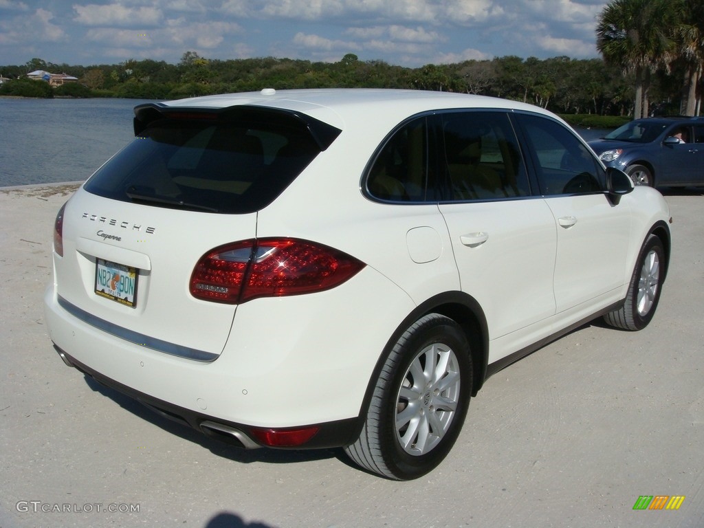 2011 Cayenne  - Sand White / Luxor Beige photo #7