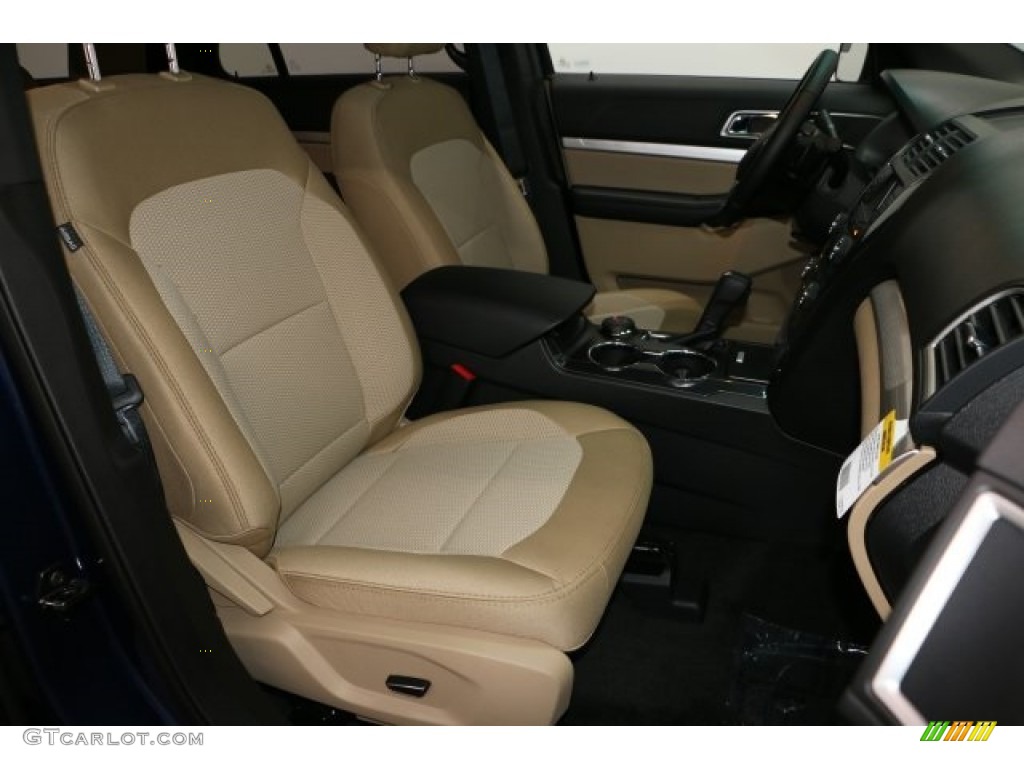 2017 Explorer XLT 4WD - Blue Jeans / Medium Light Camel photo #3