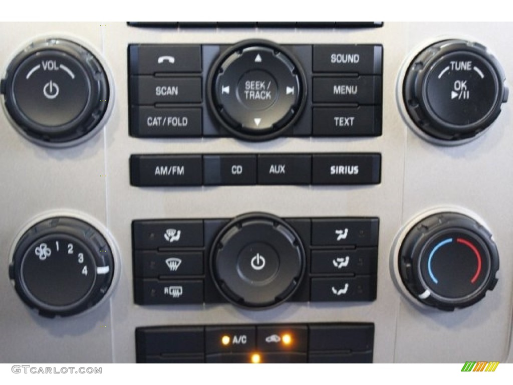 2010 Escape XLT - Gold Leaf Metallic / Charcoal Black photo #20