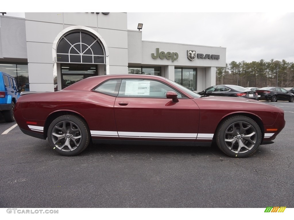 2017 Challenger SXT - Octane Red / Black photo #8