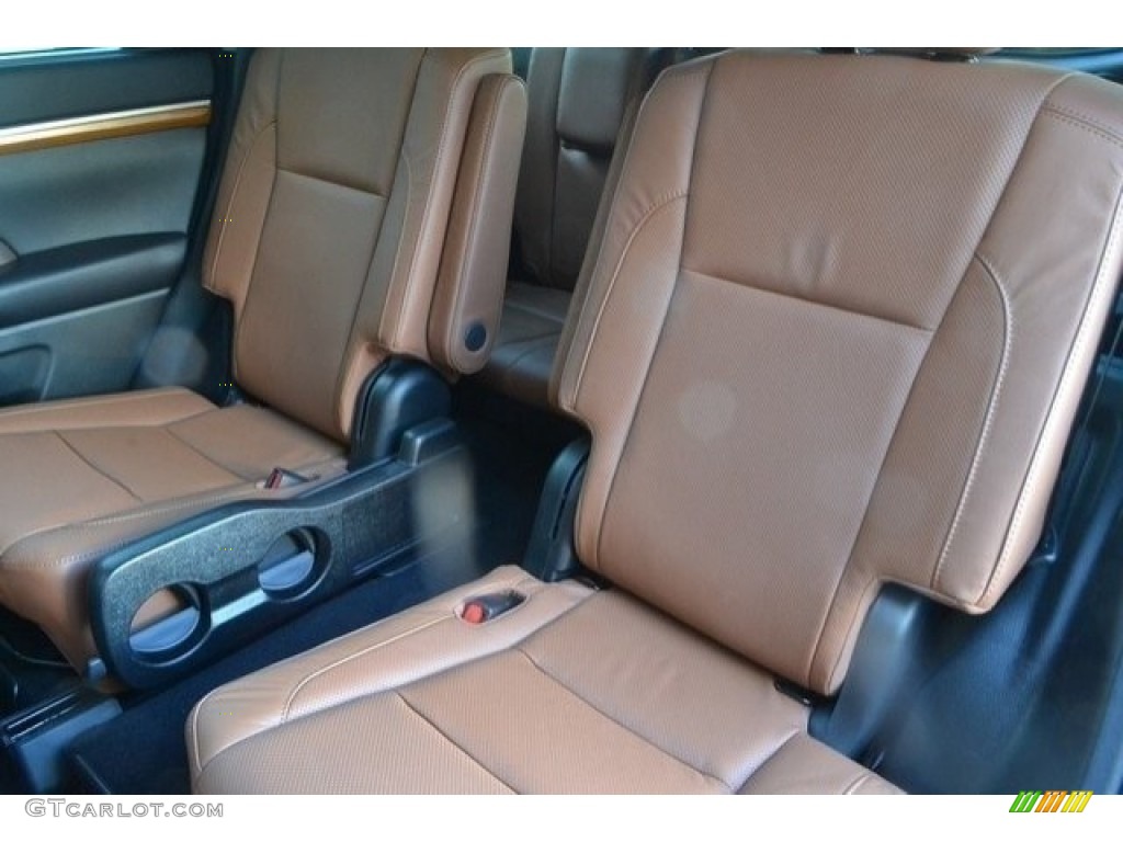 Saddle Tan Interior 2017 Toyota Highlander Hybrid Limited AWD Photo #118540368