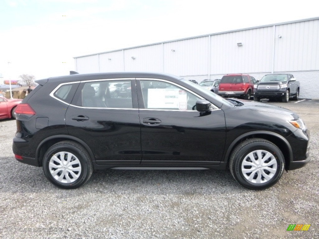 2017 Rogue S AWD - Magnetic Black / Charcoal photo #6