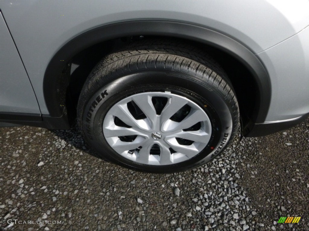 2017 Rogue S AWD - Brilliant Silver / Charcoal photo #2