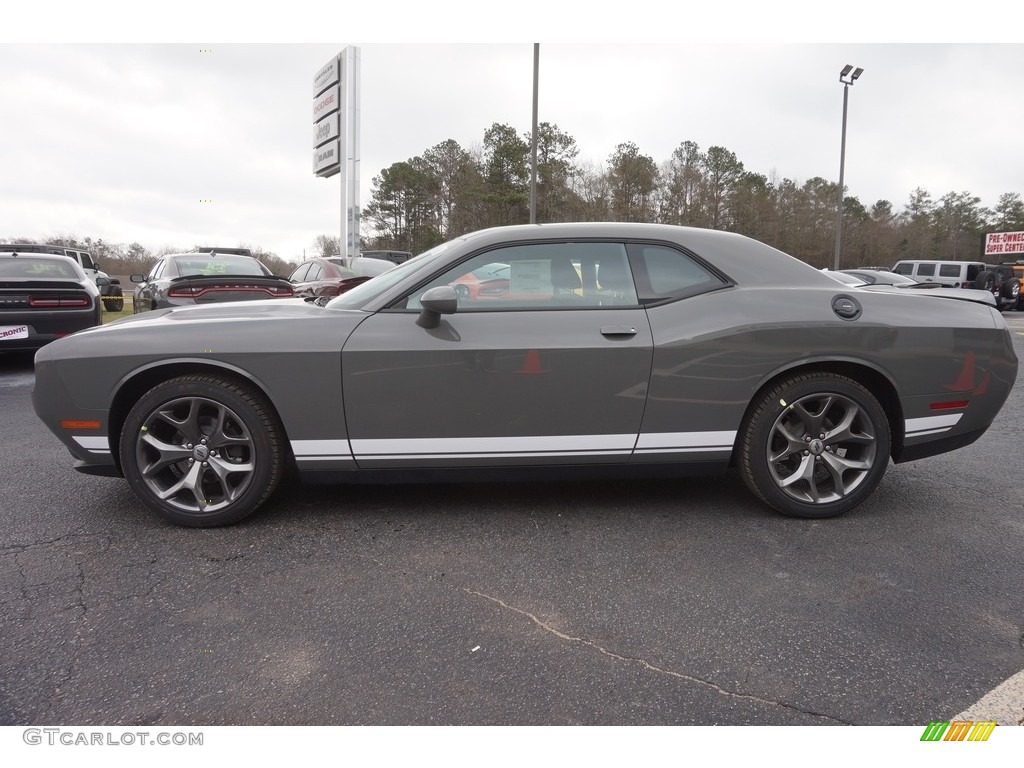 Destroyer Grey 2017 Dodge Challenger SXT Exterior Photo #118541157