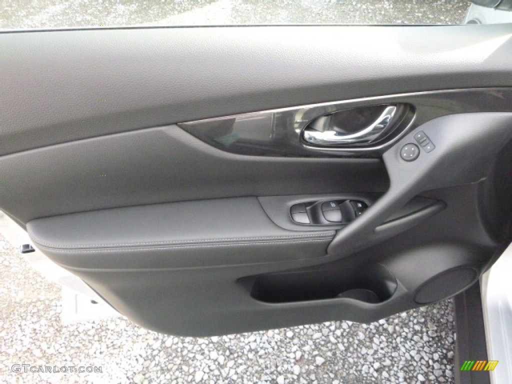 2017 Rogue S AWD - Brilliant Silver / Charcoal photo #13