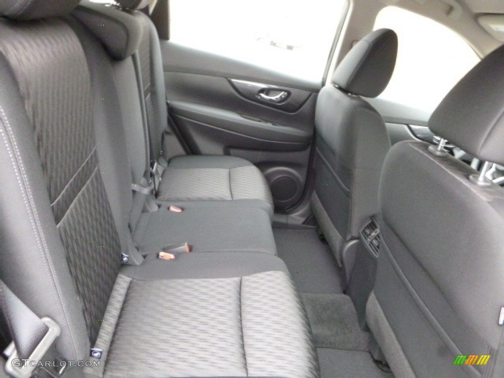 2017 Rogue S AWD - Magnetic Black / Charcoal photo #5
