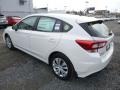 Crystal White Pearl - Impreza 2.0i 5-Door Photo No. 9