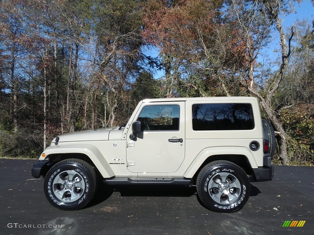 2017 Wrangler Sahara 4x4 - Gobi / Black/Dark Saddle photo #1