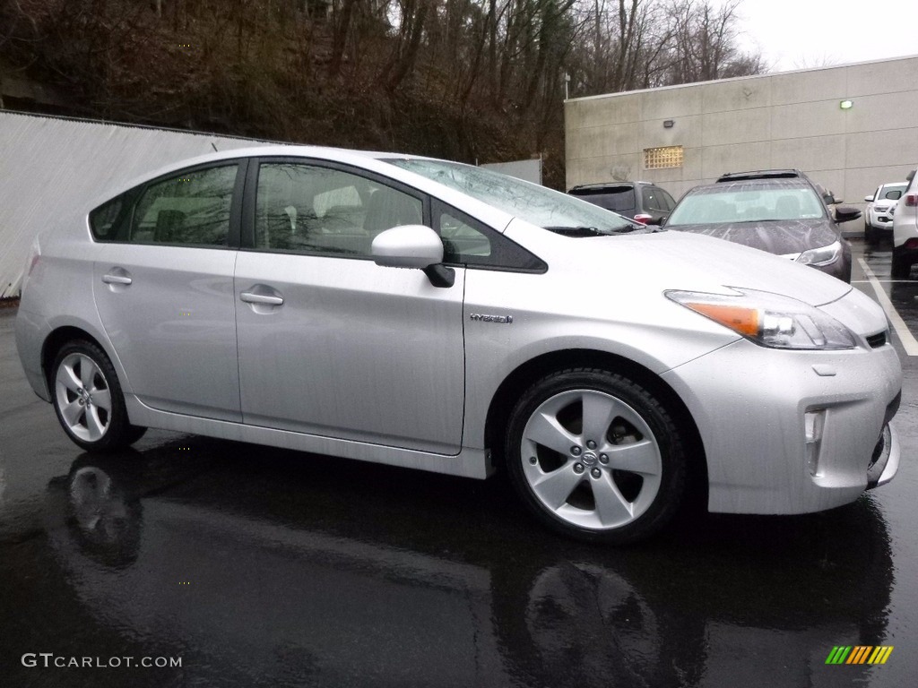 2013 Prius Five Hybrid - Classic Silver Metallic / Dark Gray photo #1