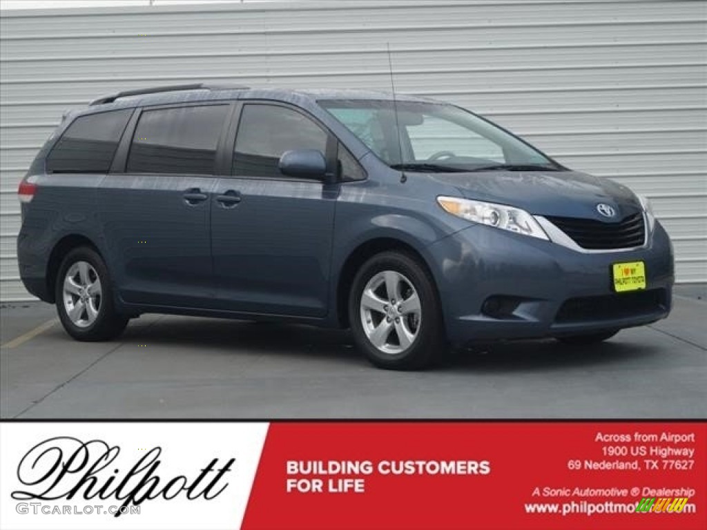 2014 Sienna LE - Shoreline Blue Pearl / Light Gray photo #1