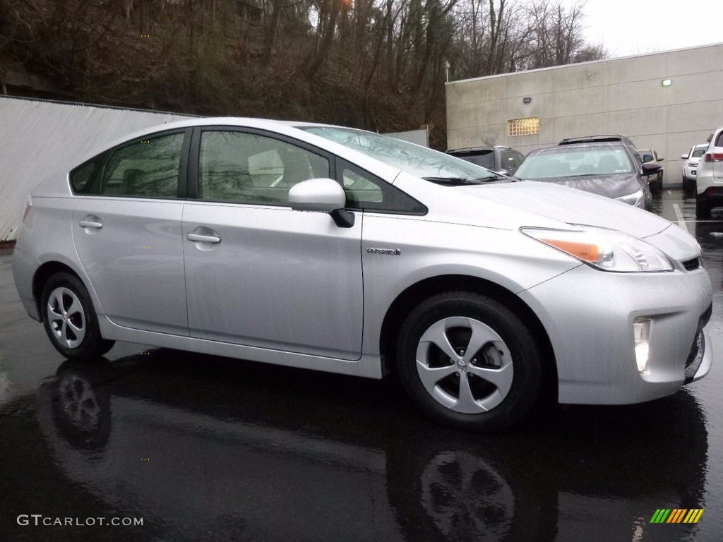 2012 Prius 3rd Gen Three Hybrid - Classic Silver Metallic / Misty Gray photo #1