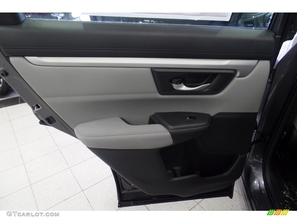 2017 Honda CR-V LX AWD Gray Door Panel Photo #118553187