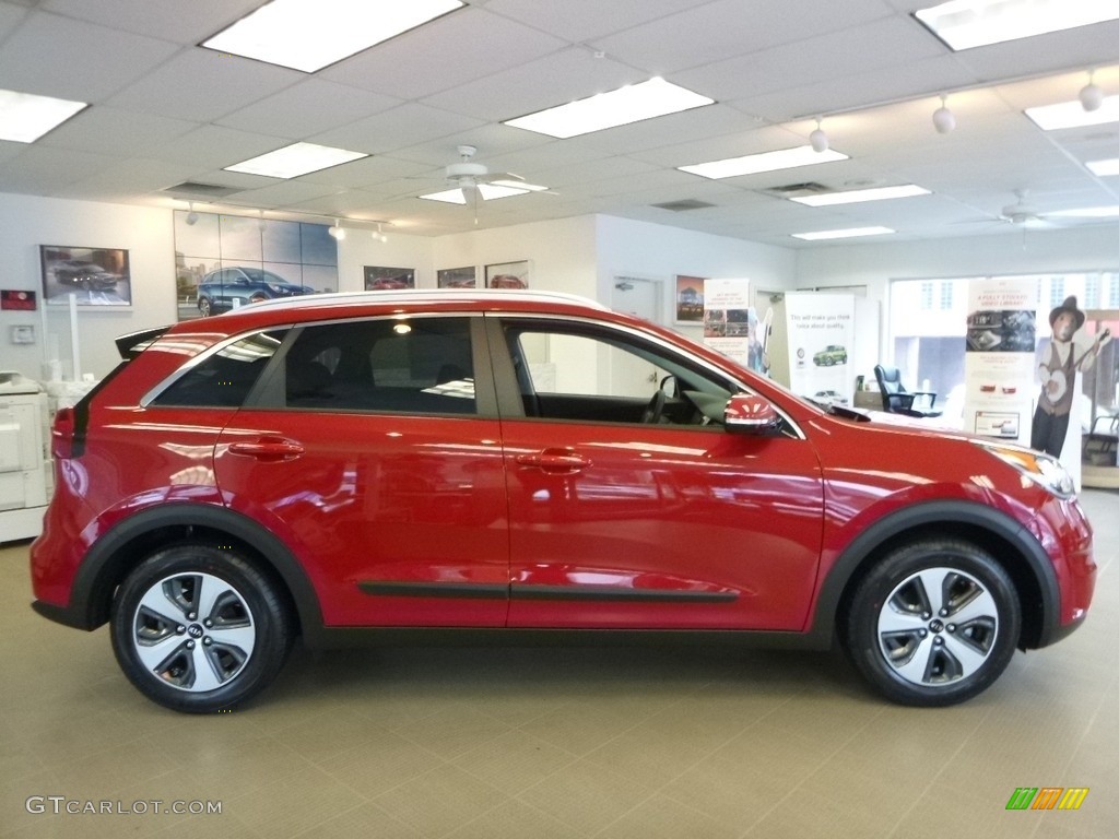 2017 Niro EX Hybrid - Crimson Red / Charcoal photo #2