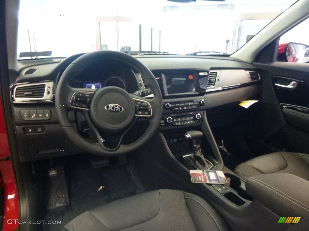 Charcoal Interior 2017 Kia Niro EX Hybrid Photo #118553613