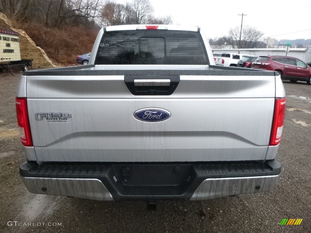 2017 F150 XLT SuperCrew 4x4 - Ingot Silver / Earth Gray photo #3