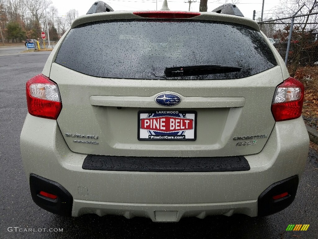 2017 Crosstrek 2.0i Limited - Desert Khaki / Ivory photo #5