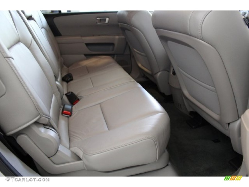 2014 Pilot EX-L - Alabaster Silver Metallic / Gray photo #31