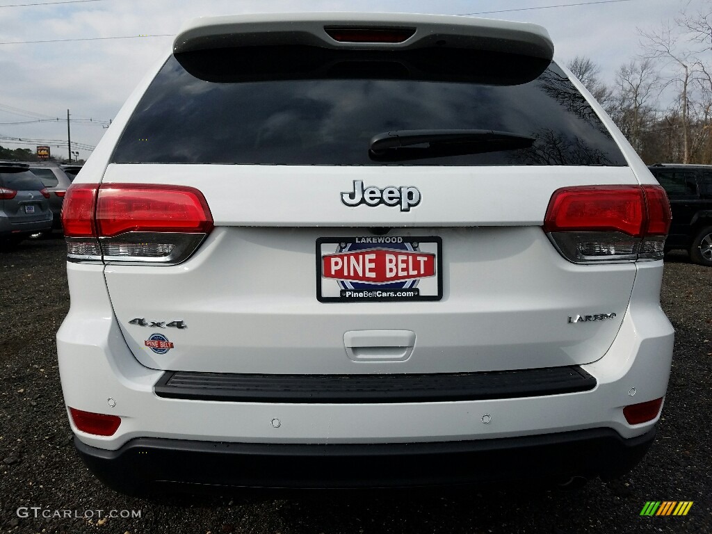 2017 Grand Cherokee Laredo 4x4 - Bright White / Black photo #5