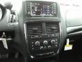 2017 Black Onyx Dodge Grand Caravan SE  photo #6