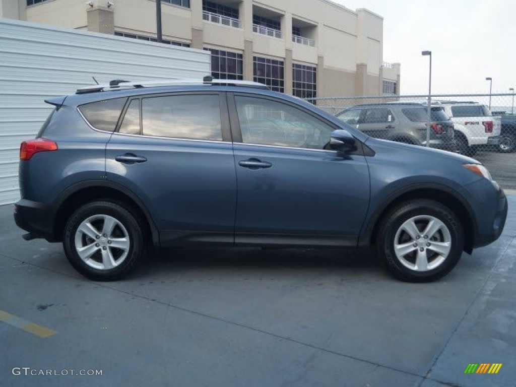2013 RAV4 XLE - Magnetic Gray Metallic / Black photo #8