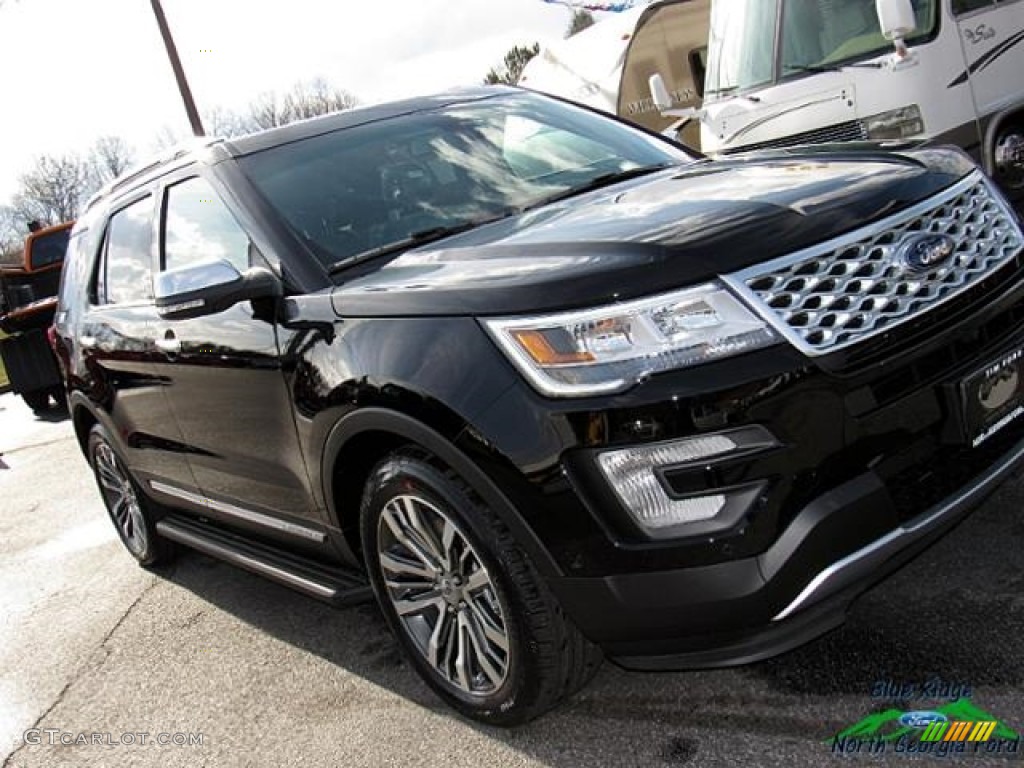 2017 Explorer Platinum 4WD - Shadow Black / Ebony Black photo #35