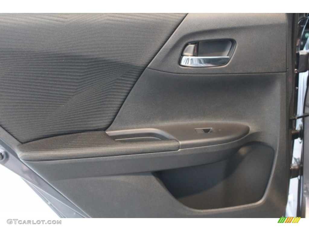 2017 Accord LX Sedan - Modern Steel Metallic / Black photo #23