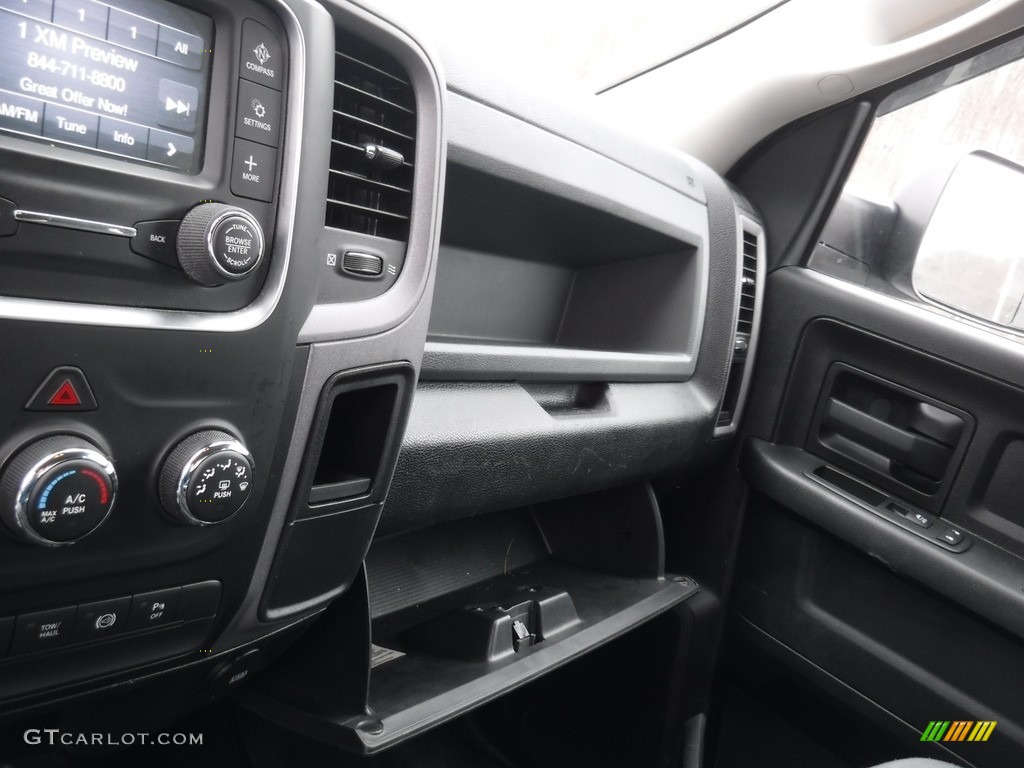 2014 2500 Tradesman Crew Cab 4x4 - Prairie Pearl Coat / Black/Diesel Gray photo #26