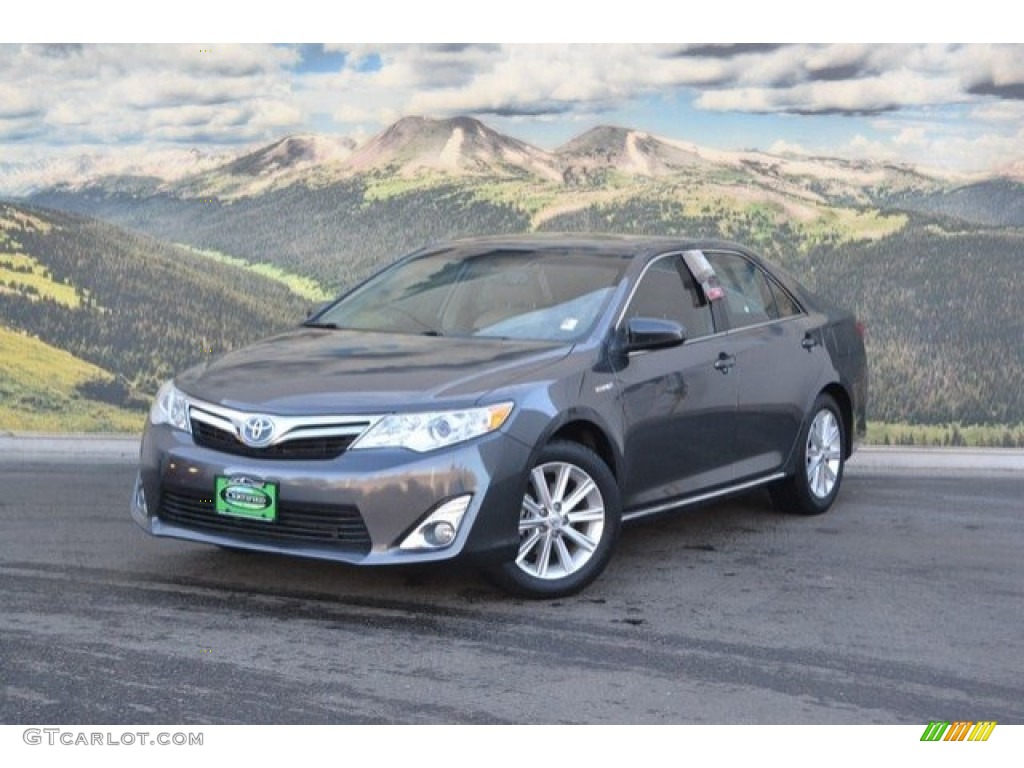 2013 Camry Hybrid XLE - Magnetic Gray Metallic / Light Gray photo #5