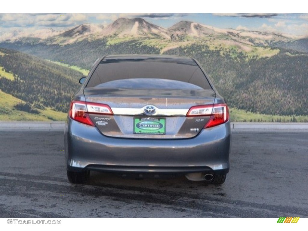 2013 Camry Hybrid XLE - Magnetic Gray Metallic / Light Gray photo #8