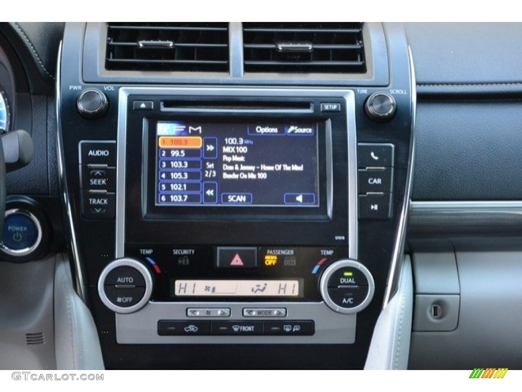 2013 Camry Hybrid XLE - Magnetic Gray Metallic / Light Gray photo #13