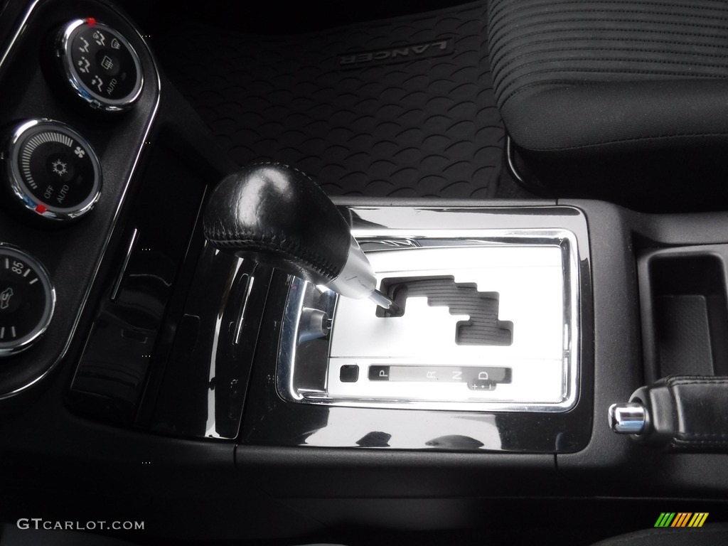 2012 Lancer GT - Wicked White / Black photo #17